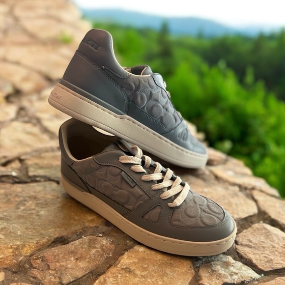 Coach Blue Suede Sneakers with Low-Top Design - Picture 4 of 11